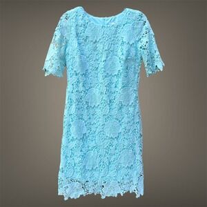 Elegant Blue Lace Midi Dress